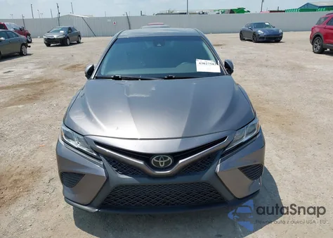 2020 Toyota Camry Se z USA, uszkodzony, nr VIN 4T1G11AK2LU506729